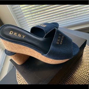 Jean DKNY Platform sandals